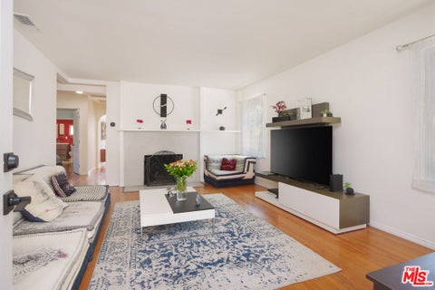 Tiny photo for 4931 Coolidge Avenue, Los Angeles, CA 90230 (MLS # 26860103)