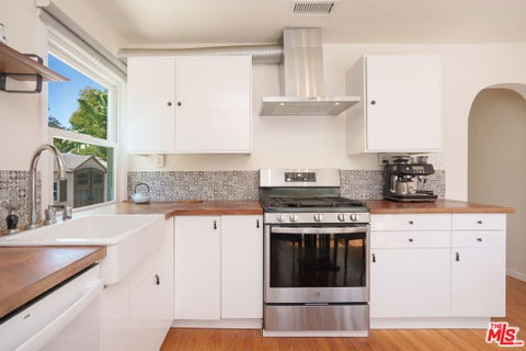 Tiny photo for 4931 Coolidge Avenue, Los Angeles, CA 90230 (MLS # 26860103)