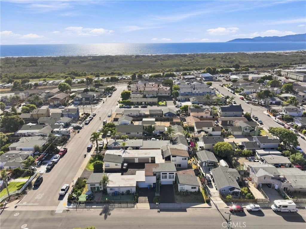 590 S 6th