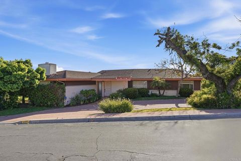 Photo of 4920 Collingwood Drive, San Diego, CA 92109 (MLS # NDP2603786)