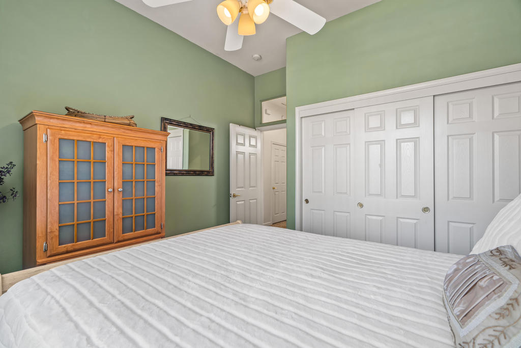 Heritage Palms CC - Residential Lease