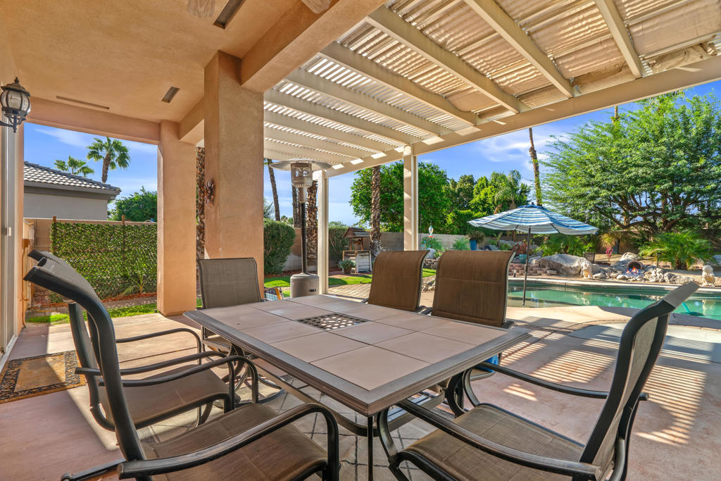 Heritage Palms CC - Residential Lease