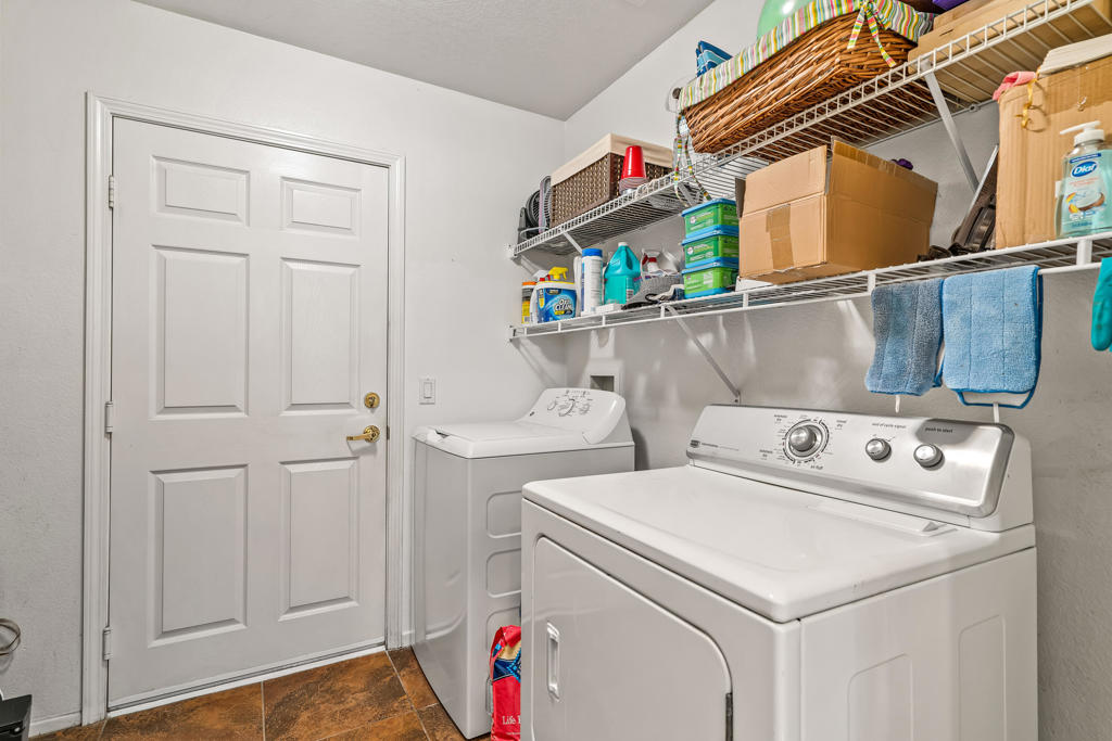 Heritage Palms CC - Residential Lease