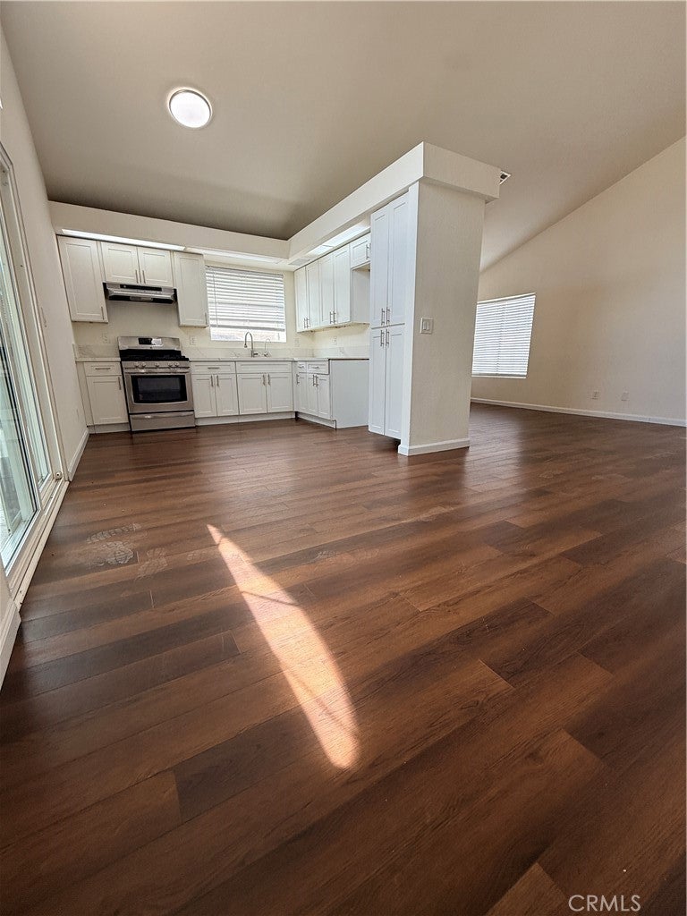 36902 Goldenview