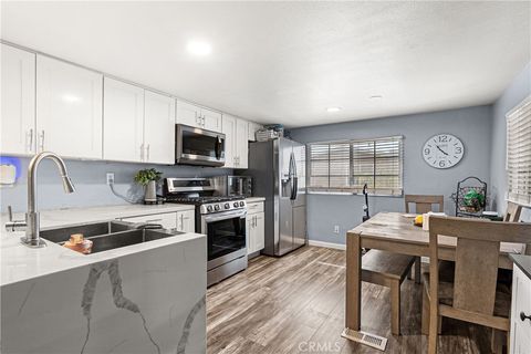 Photo of 760 E 9TH St #117, San Bernardino, CA 92410 (MLS # CV25240499)