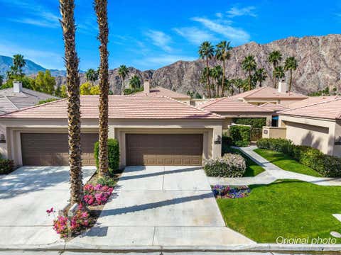 Photo of 54229 Oakhill, La Quinta, CA 92253 (MLS # 219147361DA)