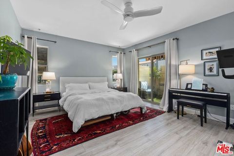 Tiny photo for 5037 Rosewood Avenue #101, Los Angeles, CA 90004 (MLS # 26828883)