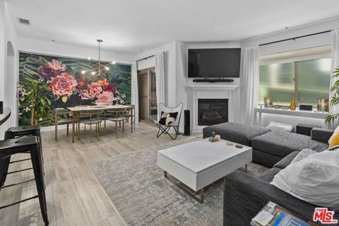 Tiny photo for 5037 Rosewood Avenue #101, Los Angeles, CA 90004 (MLS # 26828883)