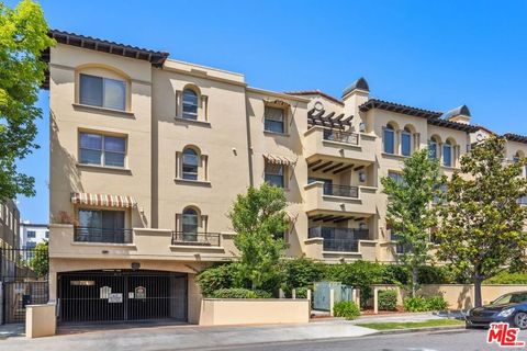 Tiny photo for 5037 Rosewood Avenue #101, Los Angeles, CA 90004 (MLS # 26828883)
