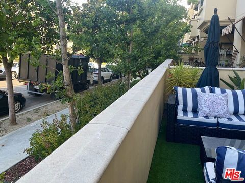Tiny photo for 5037 Rosewood Avenue #101, Los Angeles, CA 90004 (MLS # 26828883)