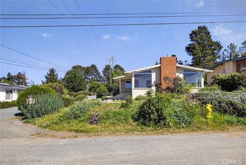 Tiny photo for 1000 Ridgeway St, Morro Bay, CA 93442 (MLS # SC26061959)