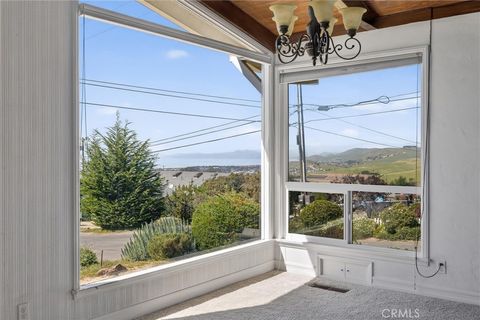 Tiny photo for 1000 Ridgeway St, Morro Bay, CA 93442 (MLS # SC26061959)