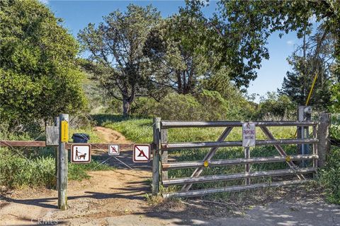 Tiny photo for 1000 Ridgeway St, Morro Bay, CA 93442 (MLS # SC26061959)