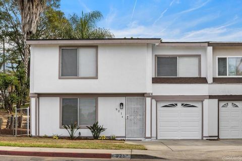 921 Lemon Avenue Vista CA 92084