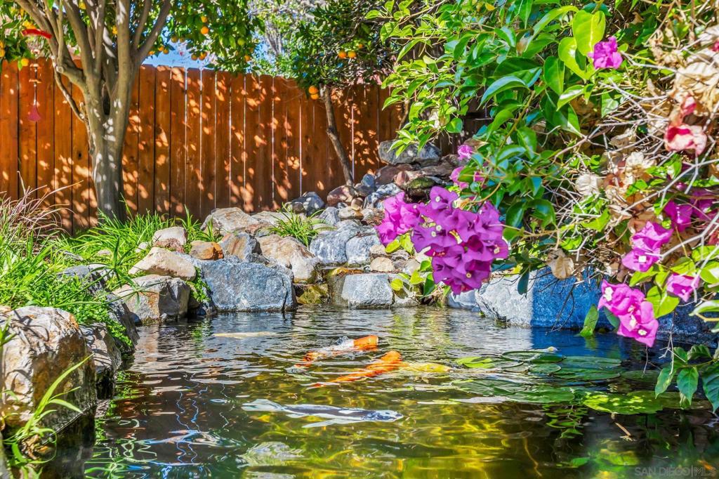 1914 Golden Circle Dr