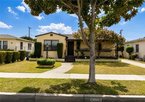 Photo of 824 S 6th St, Montebello, CA 90640 (MLS # MB26176550)