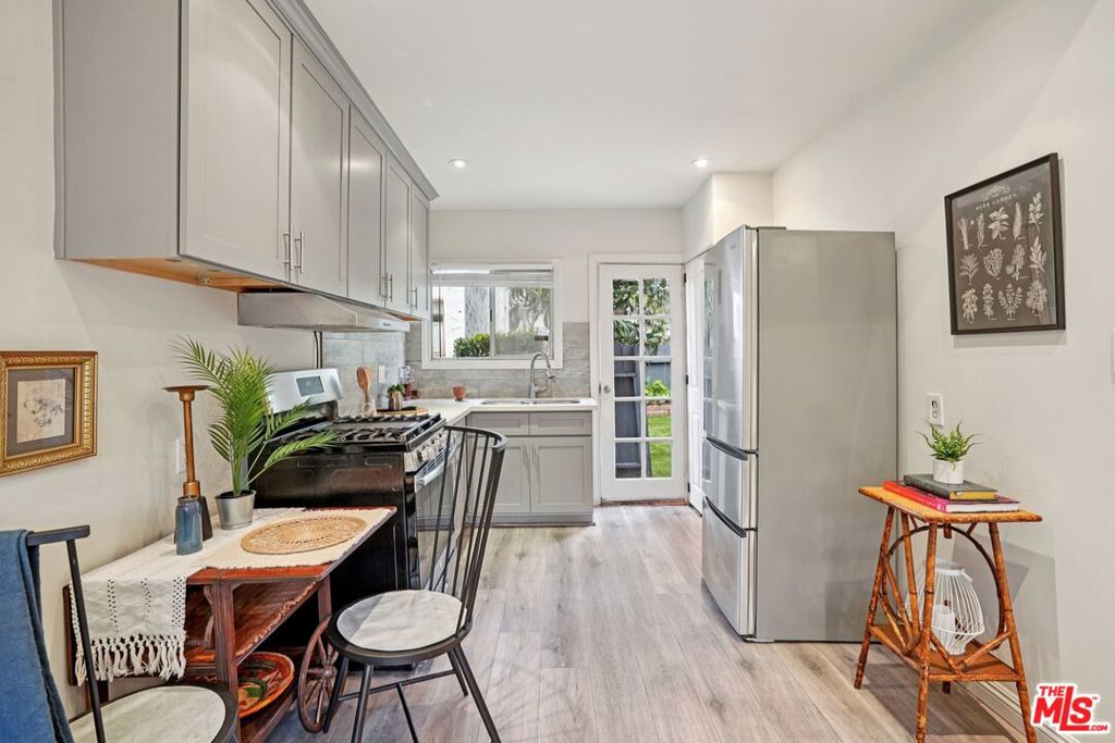 9208 National Boulevard