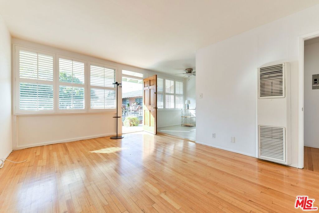 Live the Santa Monica beach lifestyle! Light, Bright and fully equipped upper unit is 1 bed, 1 bath. Hardwood floors throughout, shutters, ceiling fans and an updated kitchen. Also includes a lovely balcony/patio and access to the shared courtyard. Walkable and perfect for active lifestyles, this unit is only 1 block from cafes and shops on Pico, Whole Foods 360, Virginia Park with Saturday Farmers Market, 2 blocks from Expo line station at Bergamot, Water Garden and other major commercial properties. Ample closet space, 1 car-carport parking with room to add storage. Not to be missed!