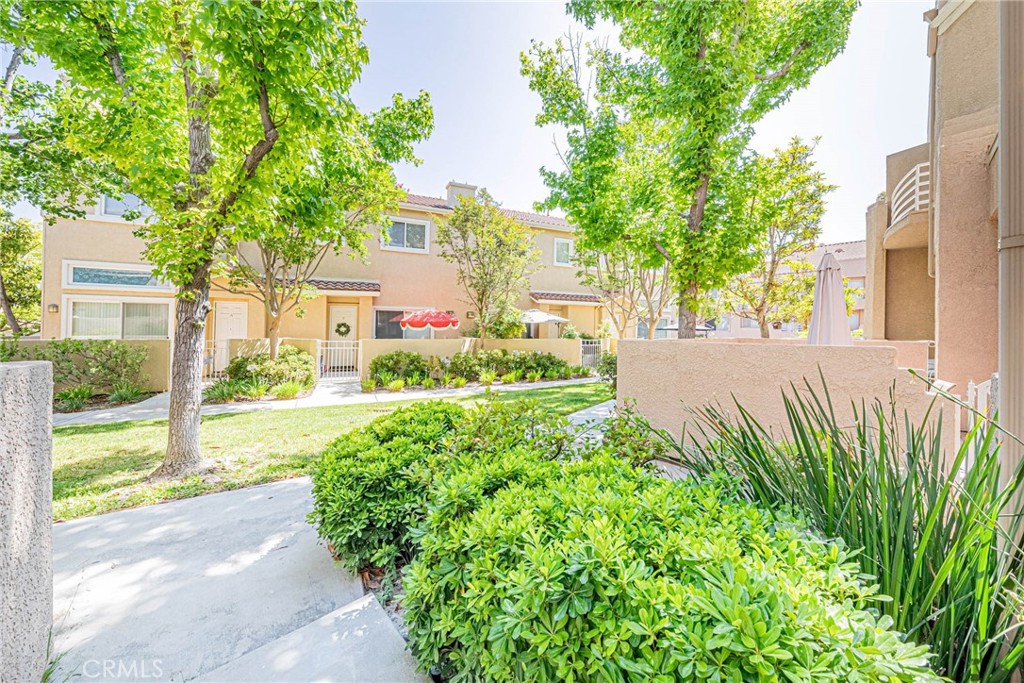 25703 Holiday Circle A