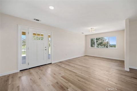 Tiny photo for 6095 Vista Serrano Way, Paso Robles, CA 93446 (MLS # SC25054898)