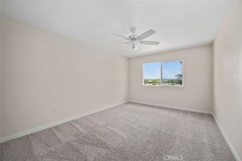 Tiny photo for 6095 Vista Serrano Way, Paso Robles, CA 93446 (MLS # SC25054898)