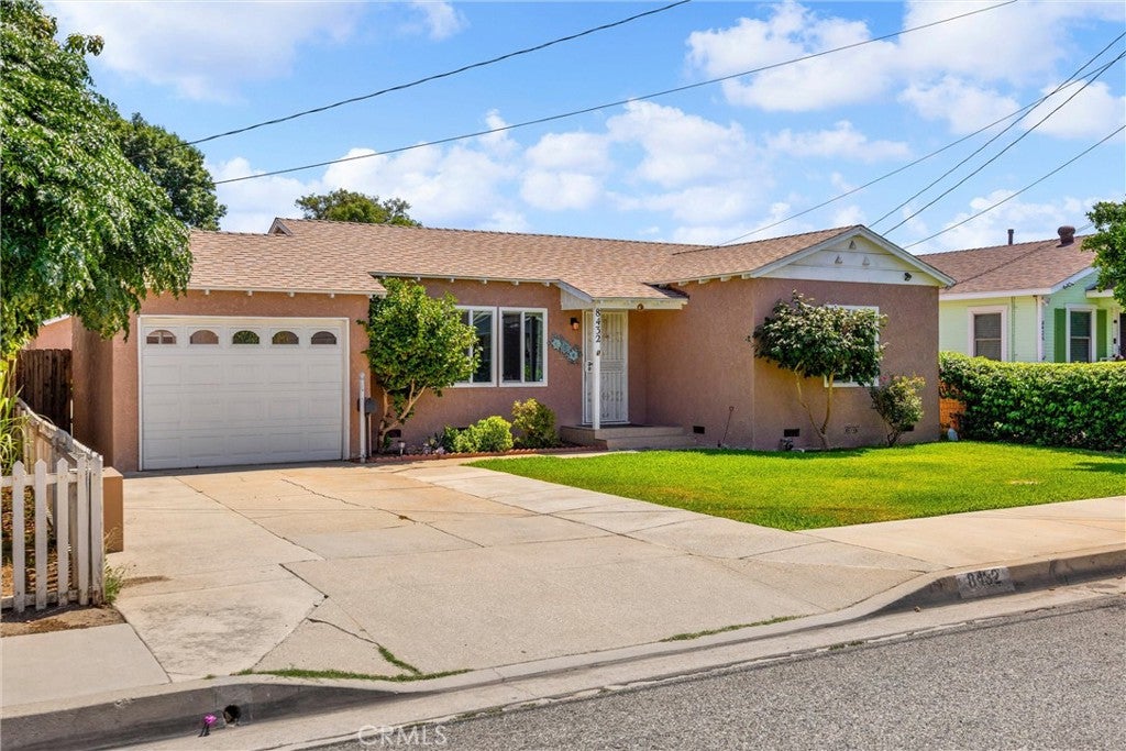 8432 Norwood Place