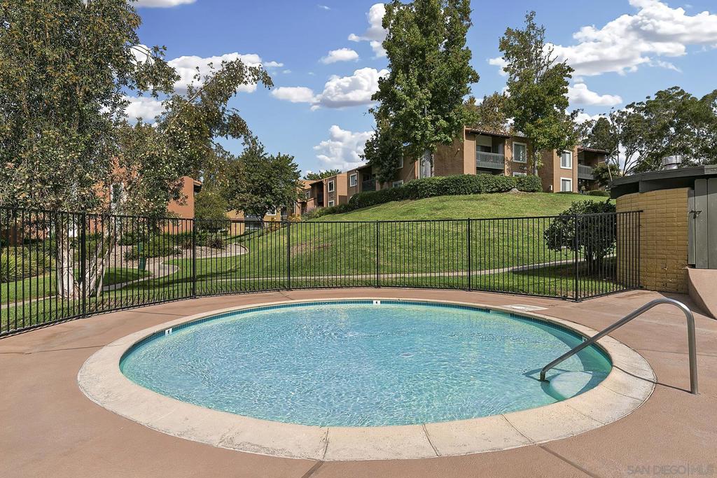 17127 W Bernardo Drive 105