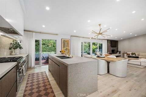 358 Vista Madera Newport Beach CA 92660