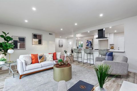 Photo of 6548 Bantam Lake Circle, San Diego, CA 92119 (MLS # PTP2601392)