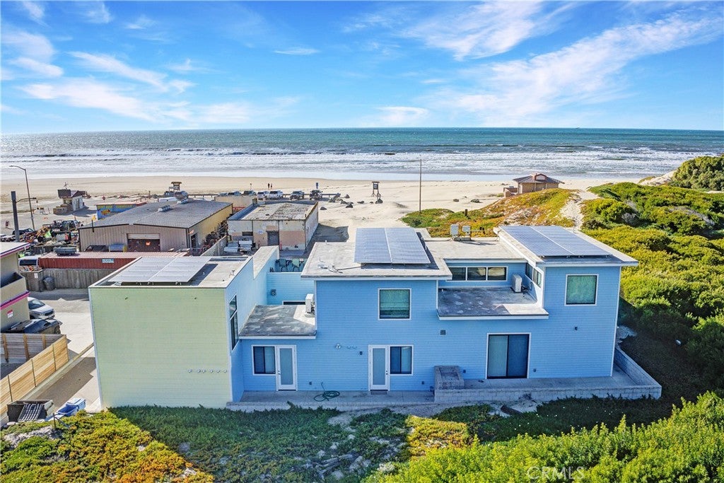 1111 Strand Way