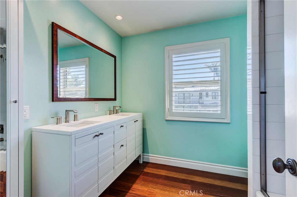 Newport Heights (NEWH) - Residential Lease
