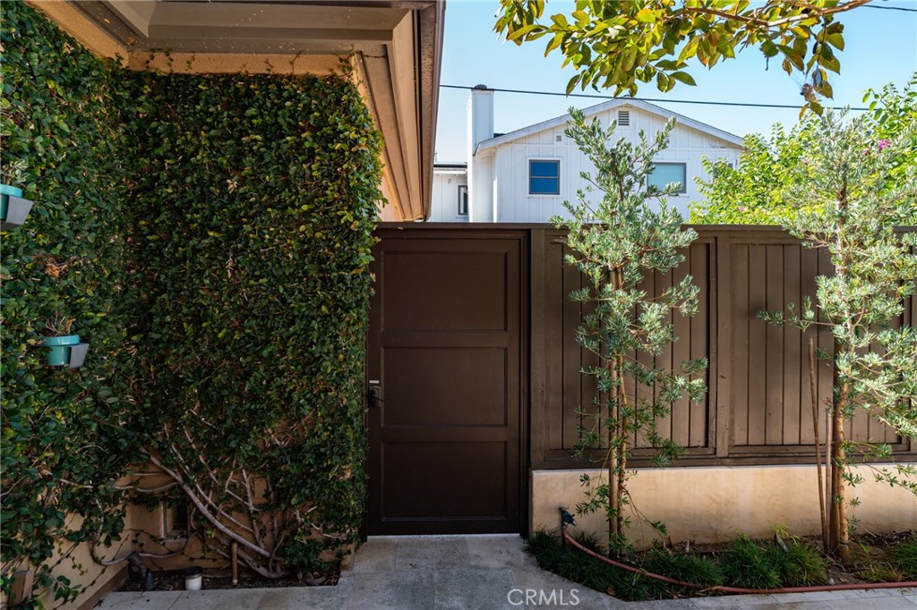Newport Heights (NEWH) - Residential Lease