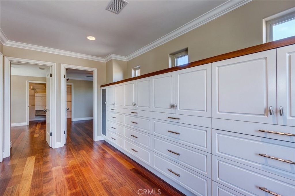 Newport Heights (NEWH) - Residential Lease