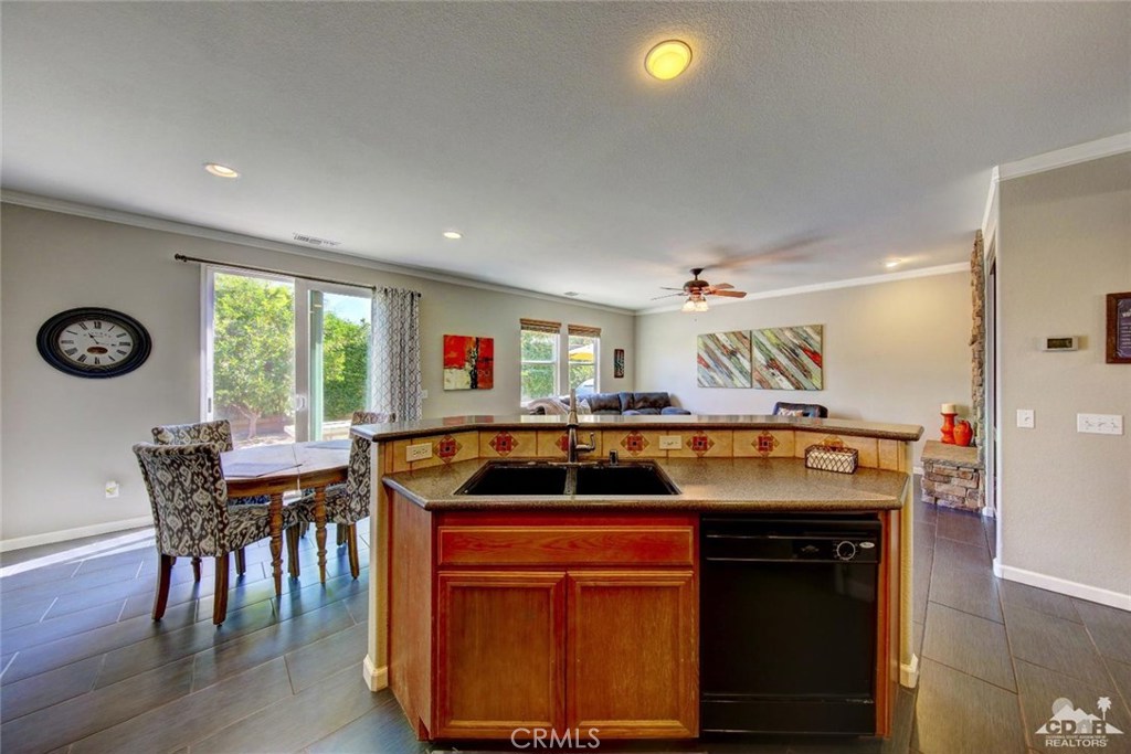 Foxstone - Residential