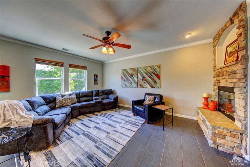 Foxstone - Residential