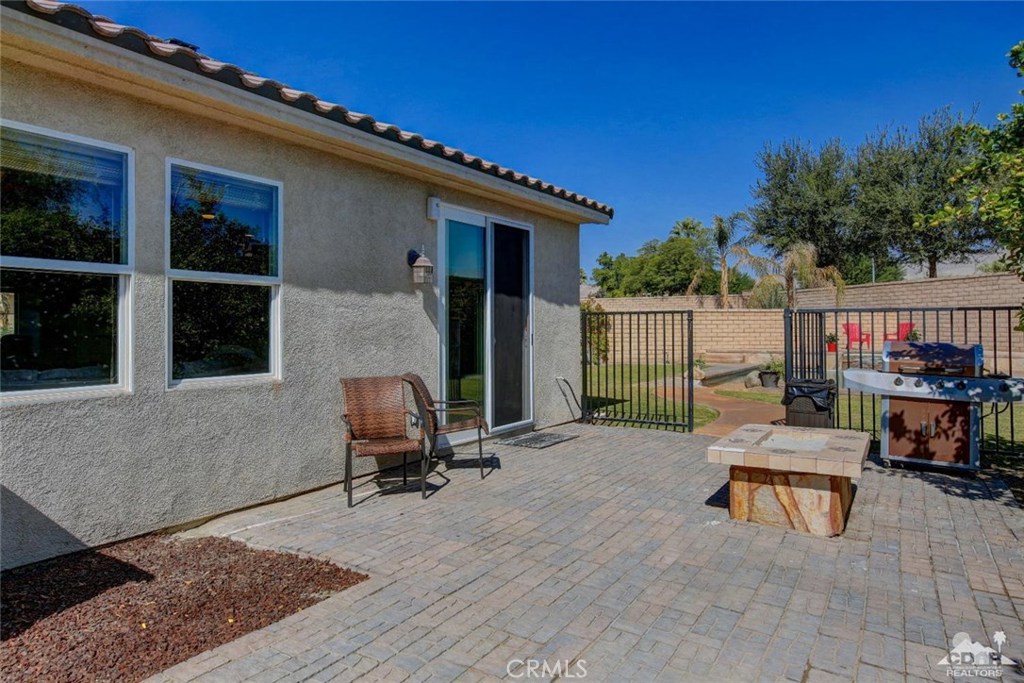 Foxstone - Residential