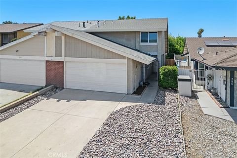 Photo of 803 Quail Drive DR, Lake Elsinore, CA 92530 (MLS # PW26127445)