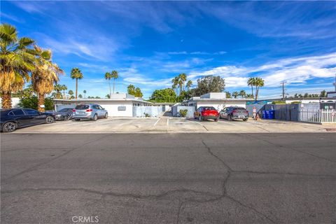 Photo of 238 S Saturmino Dr, Palm Springs, CA 92262 (MLS # CV26045532)