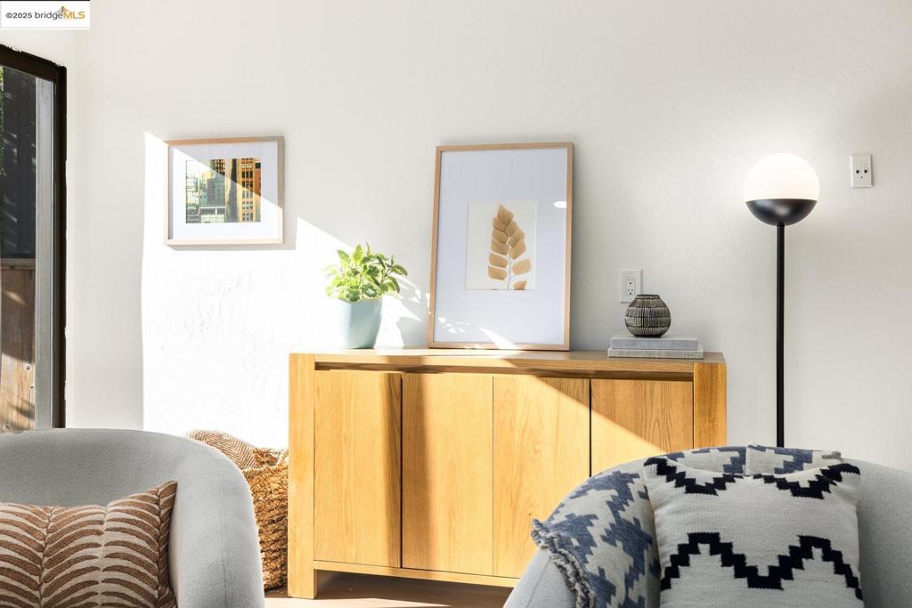 BERKELEY HILLS - Residential