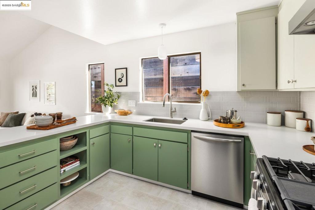 BERKELEY HILLS - Residential