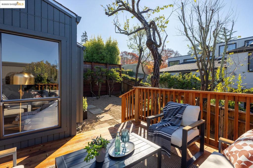 BERKELEY HILLS - Residential