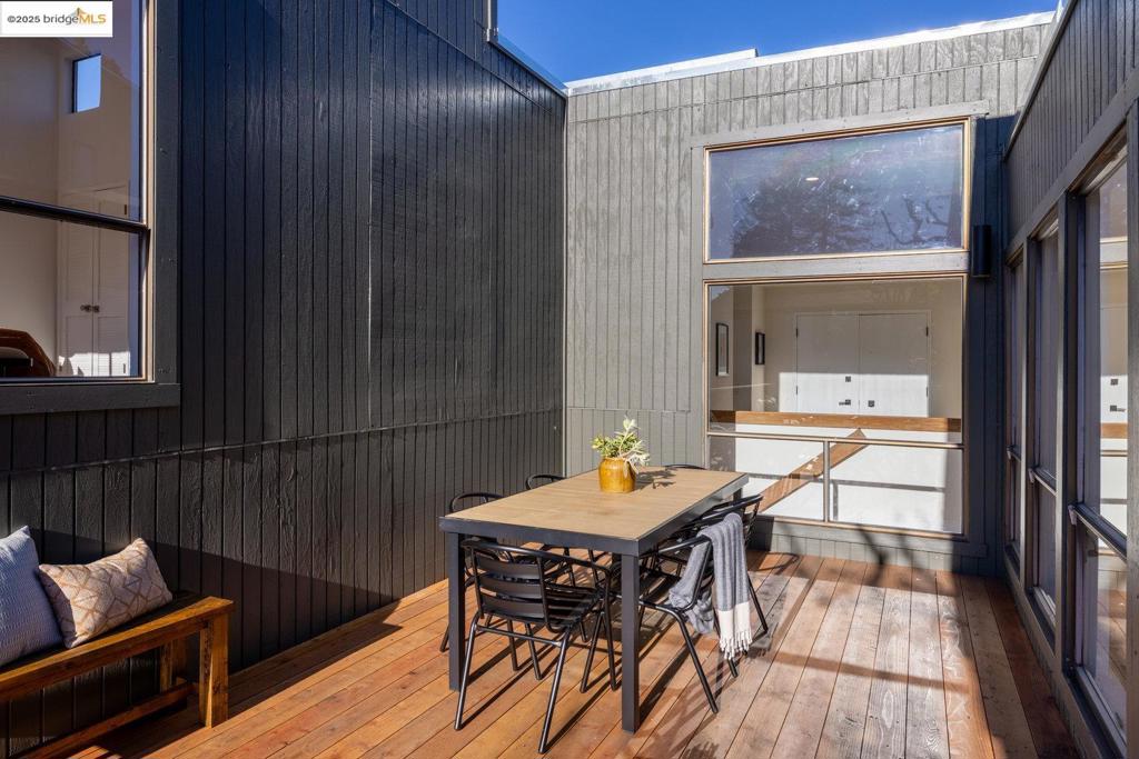 BERKELEY HILLS - Residential