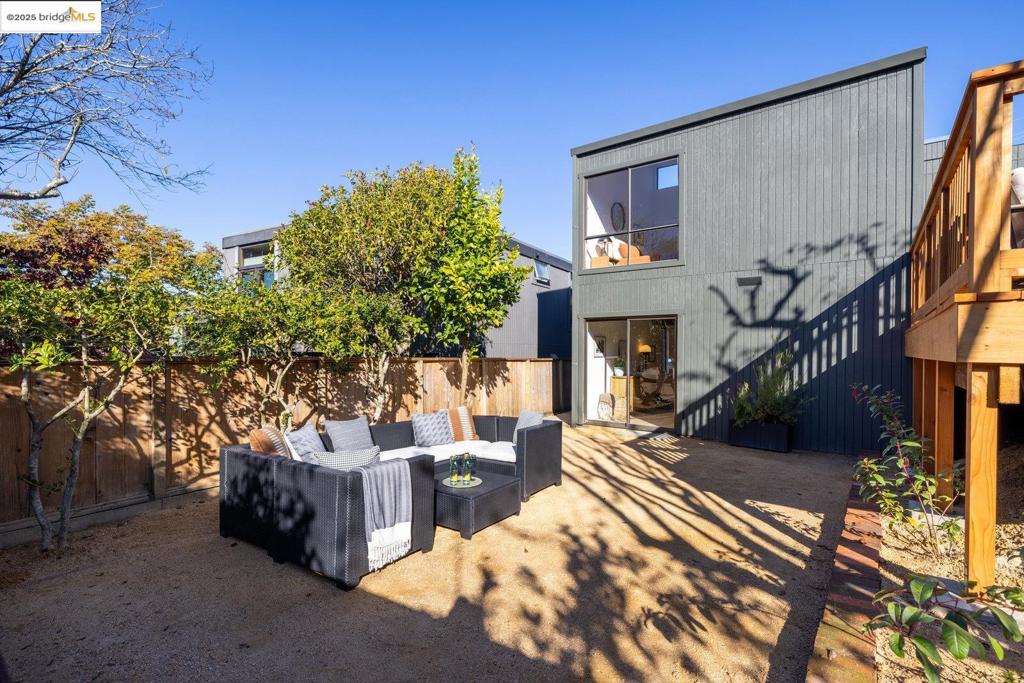 BERKELEY HILLS - Residential