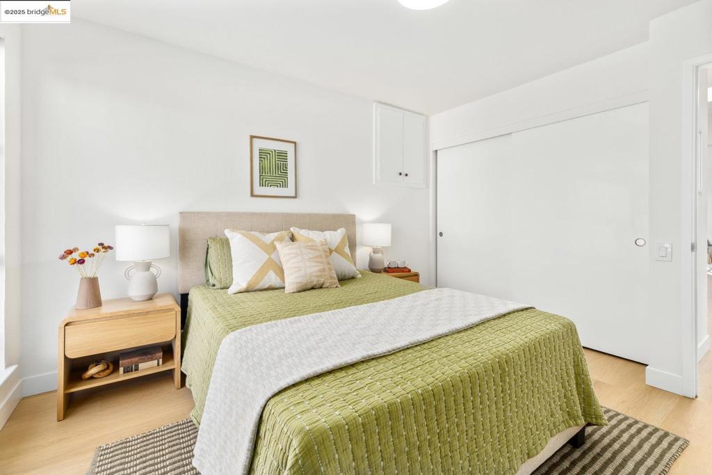 BERKELEY HILLS - Residential