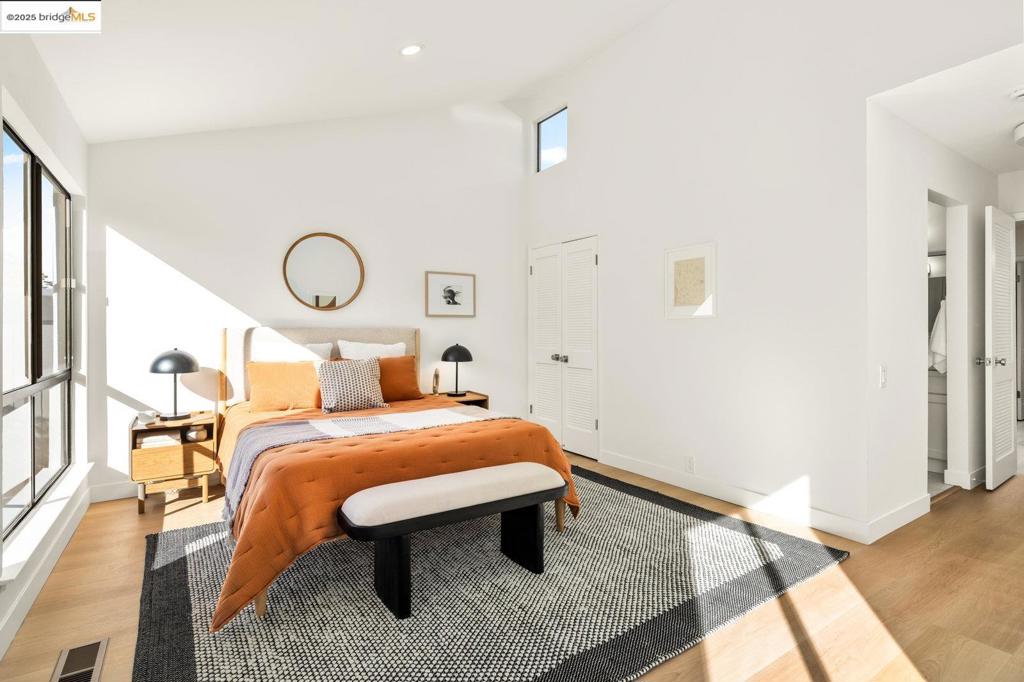 BERKELEY HILLS - Residential