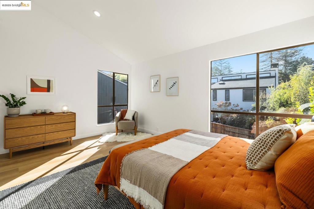 BERKELEY HILLS - Residential