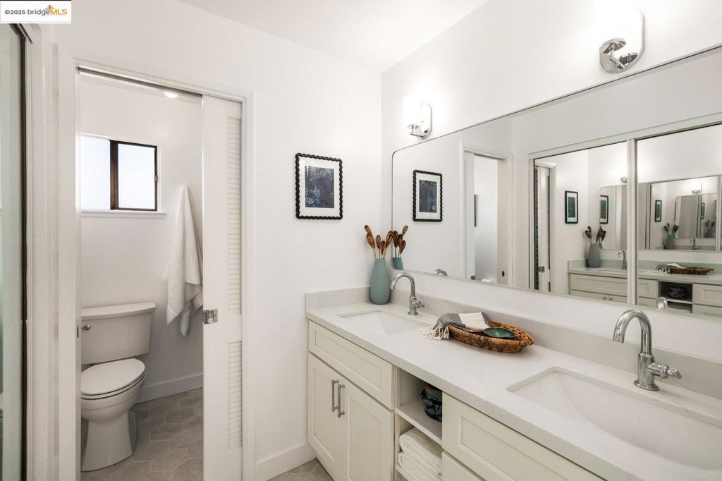 BERKELEY HILLS - Residential