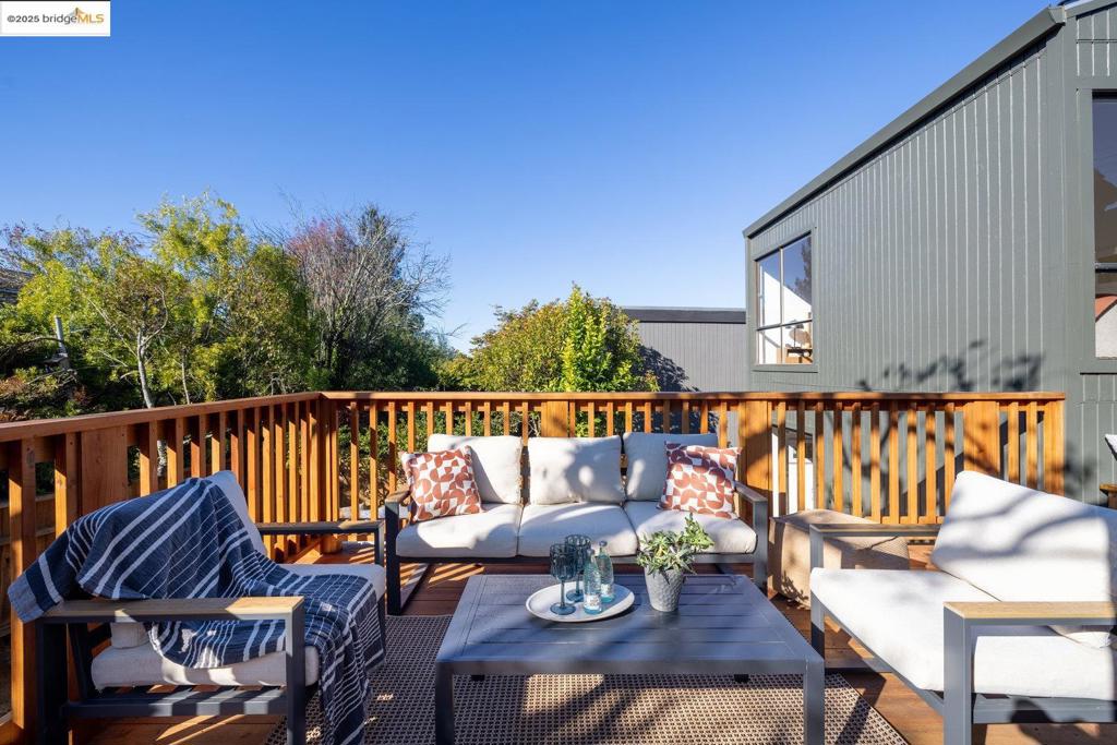 BERKELEY HILLS - Residential