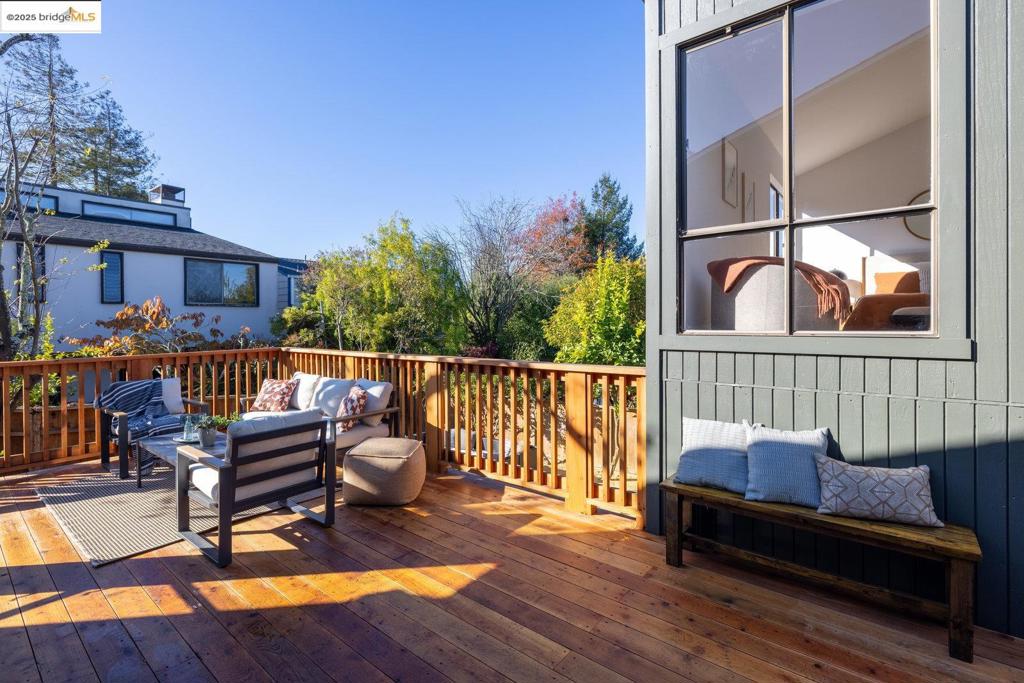 BERKELEY HILLS - Residential