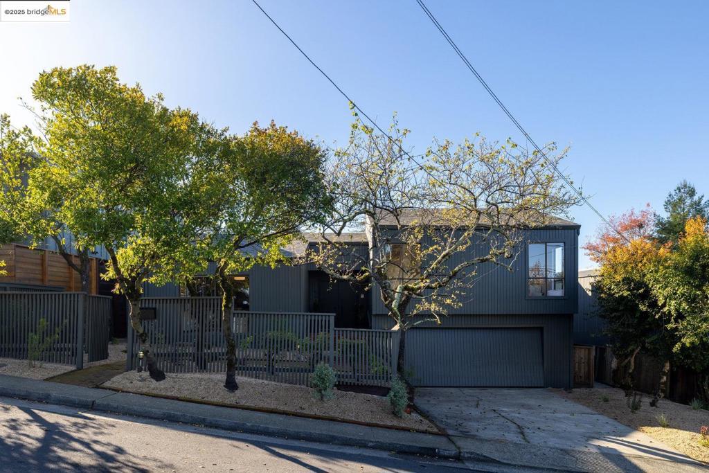 BERKELEY HILLS - Residential